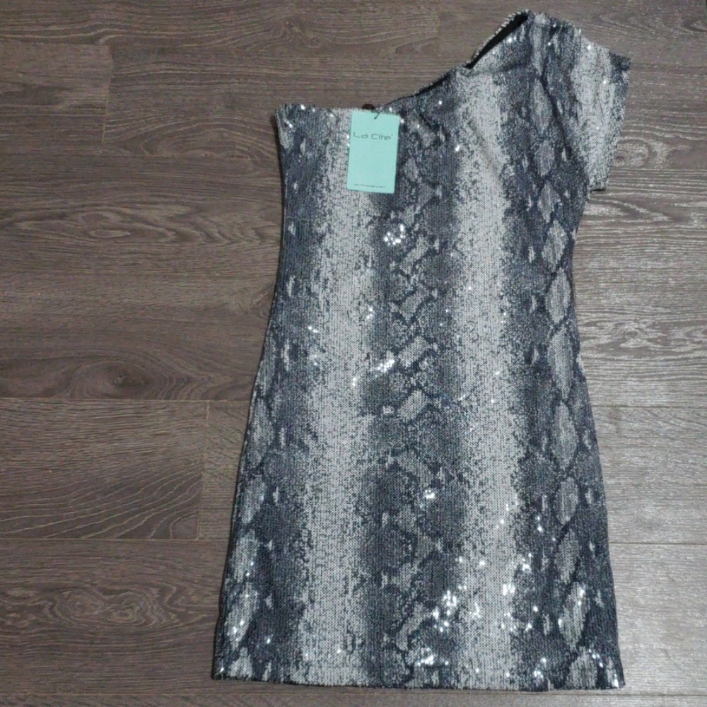 La cite dress